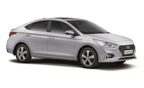 Hyundai Verna cab
